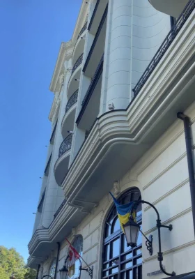 1-но кімнатна квартира в Клубному будинку Гімназист. З ремон