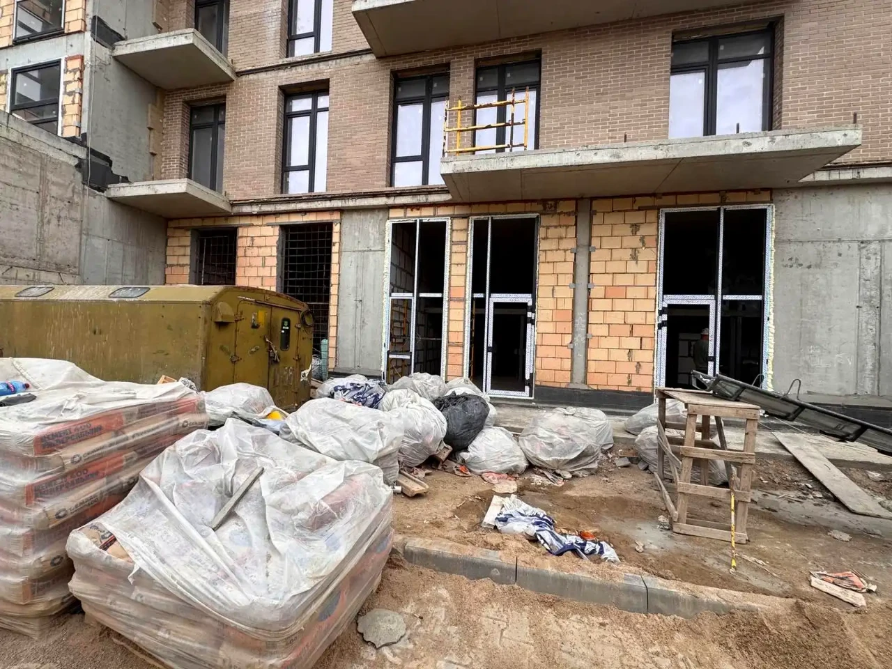 Продаж квартири 2-кімн. 63 м² 1/8 пов.