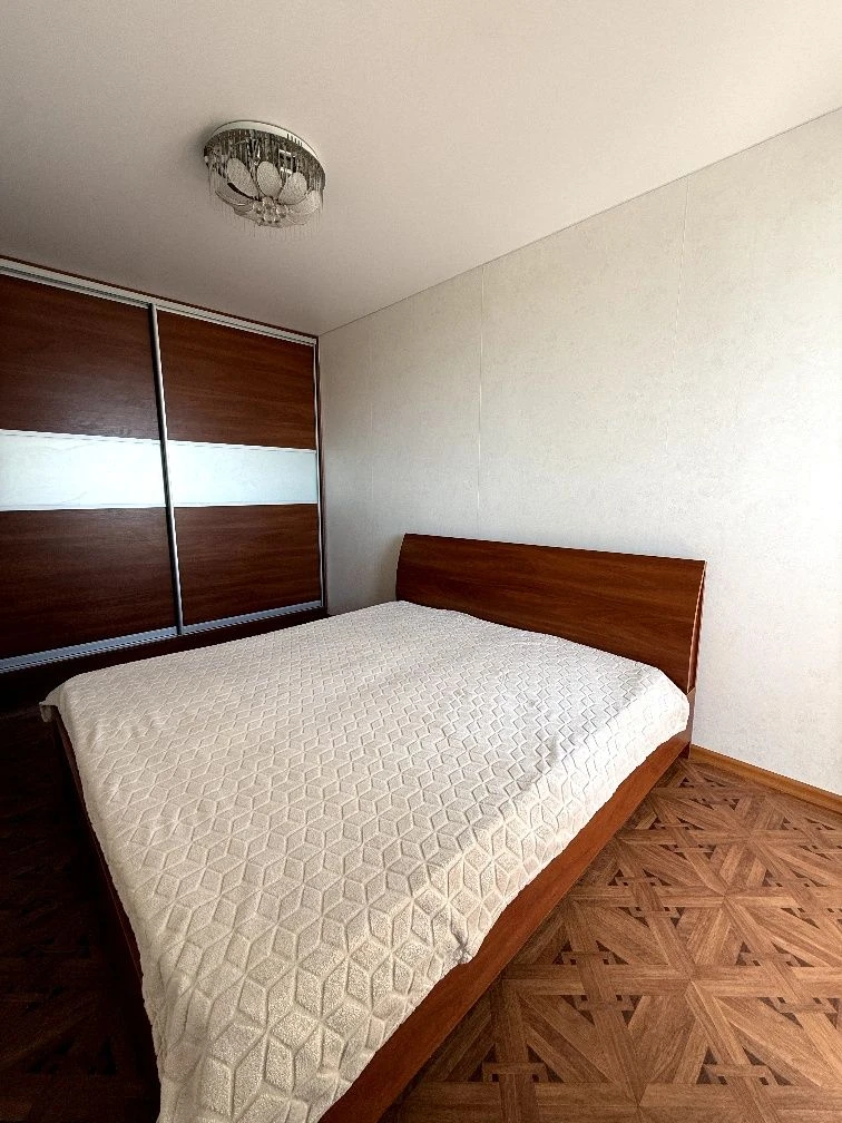 Продам свою 2 ком кв. Академика Глушко / Панорама. Без комис