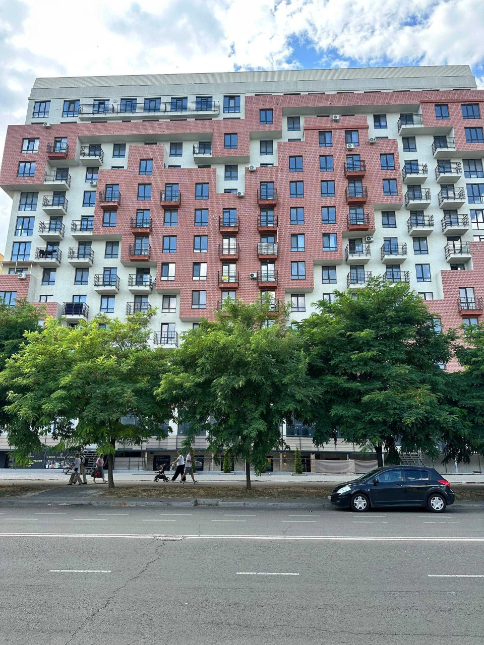 ЛУЧШАЯ ЦЕНА! Продам  1-комн. квартиру  в НОВОМ доме на Котов