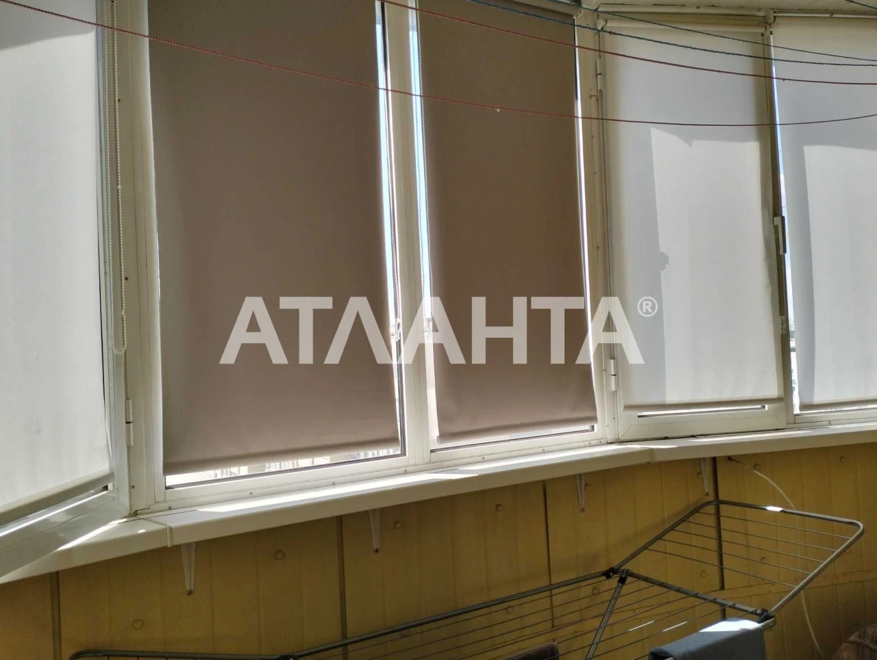3 кімнатна квартира 72м2 біля ТЦ Сім'я. Є-відновлення.