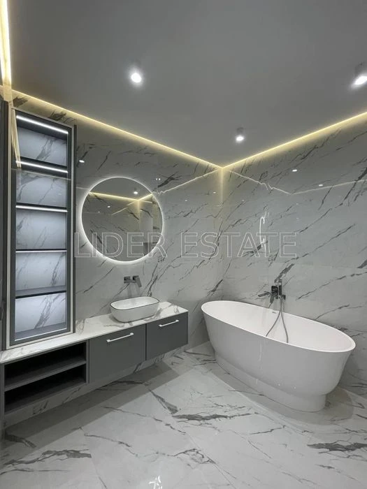Продаж престижного 2-кімнатного дуплекса 175 м² | Ужгород