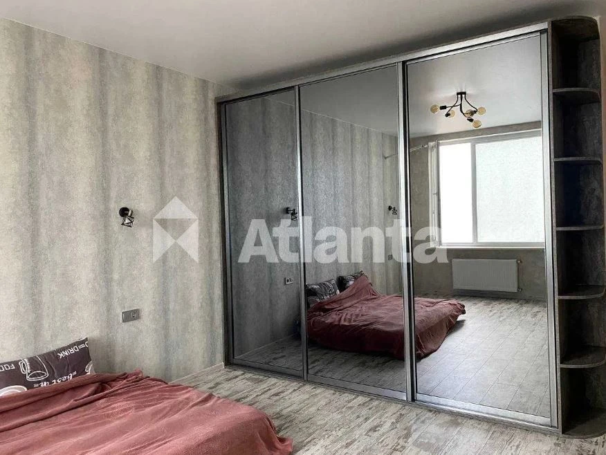 Квартира-студія 35 м² в ЖК Аквамарин з видом на Одеську зато