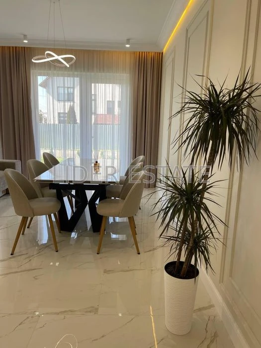 Продаж престижного 2-кімнатного дуплекса 175 м² | Ужгород