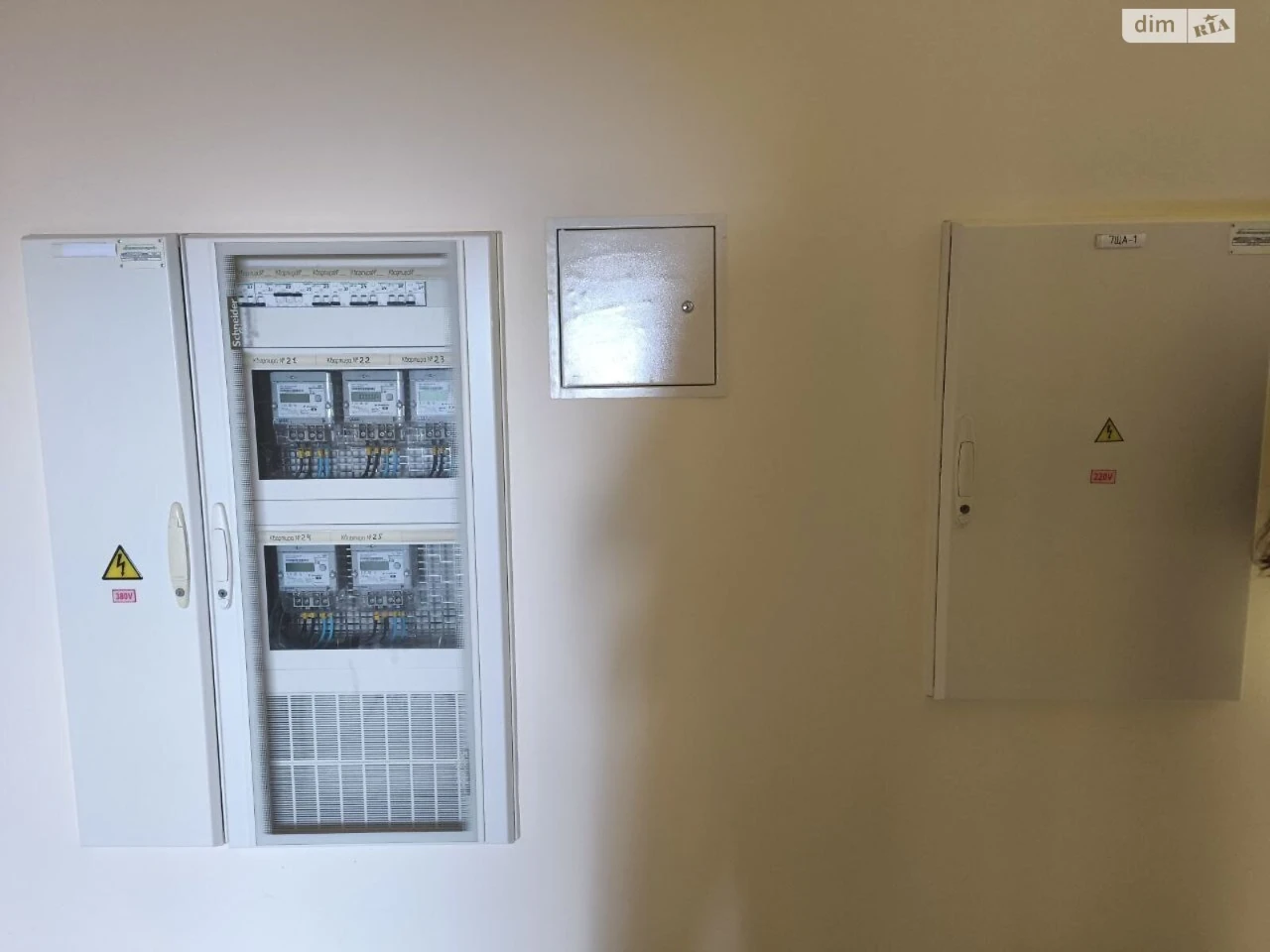 Продажа квартир Приморский.