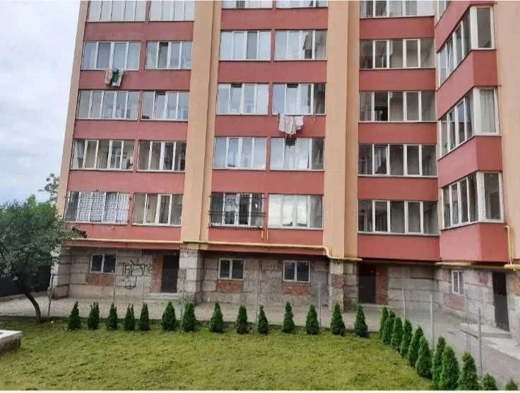 Продаж 2 кімн.квартира 76 м² 1/11ц. вул.Шевченка  98000$