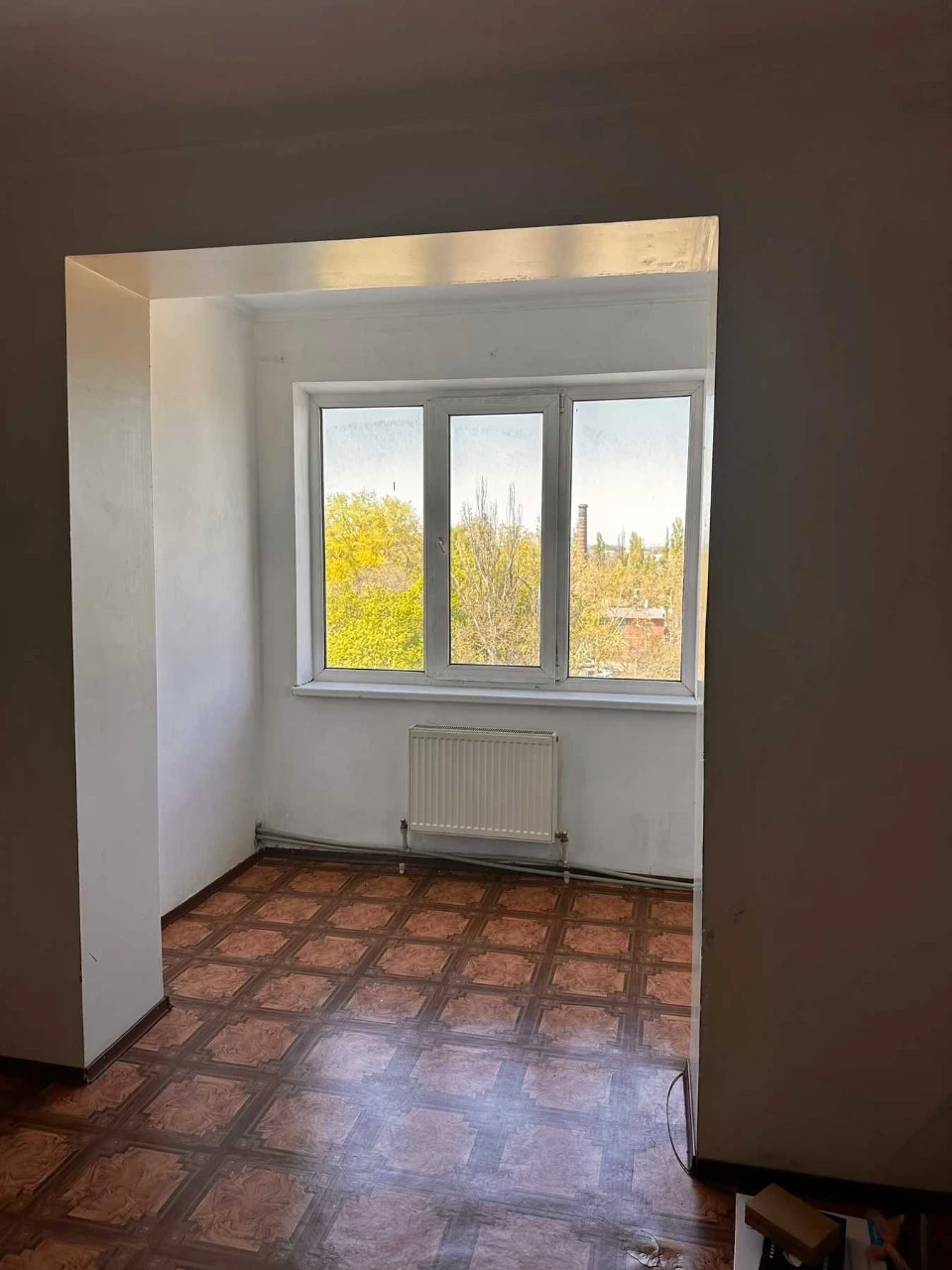 Продам 1- комнатная квартира со своим отоплением  Хаджибейсь