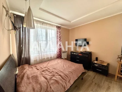 У продажу 2-кімн квартира біля Парку Перемоги в новому ЖК Пі