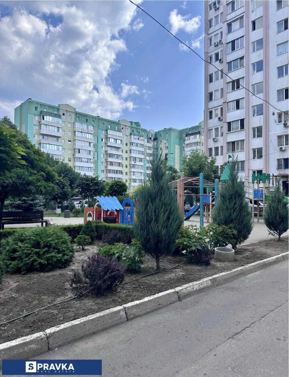 Красива 1к.кв 53м2 в теплому цегляному будинку! ГАЗ!, Закрит