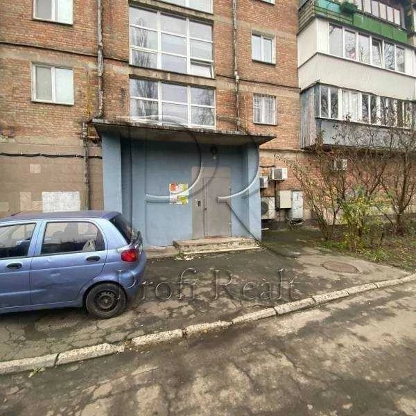 2-room apartment for sale 44 m², Chokolivskyi Blvd., 11