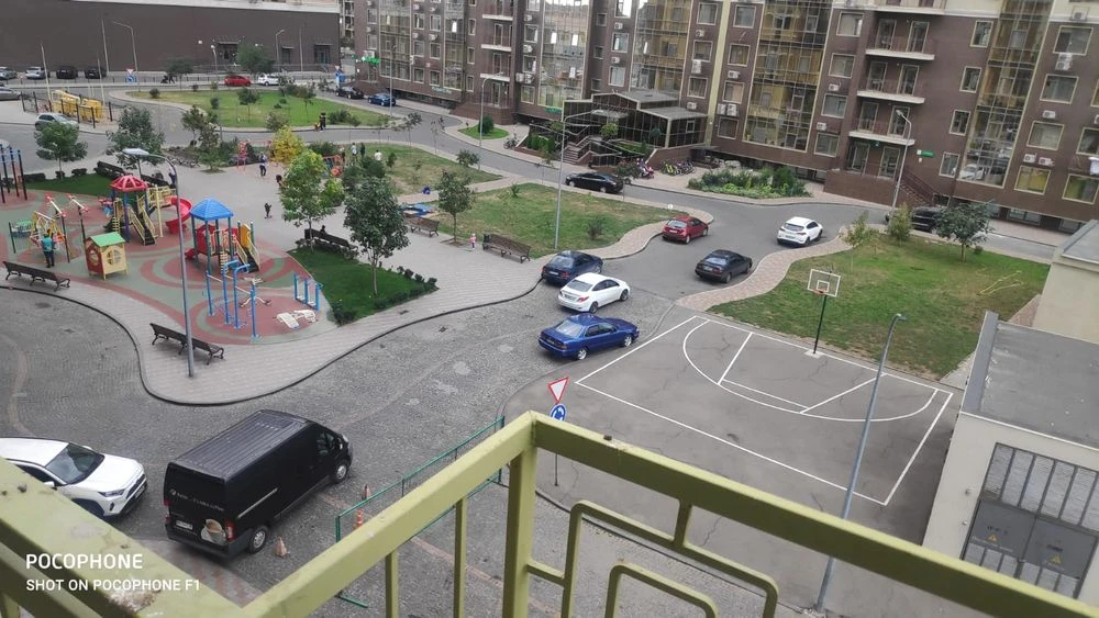 Срочно !Продам 1 комнатную квартиру в ЖК Кадорр