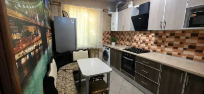 Продам |  3х к квартира |   ул.Грушевского |  Парковая | Авт