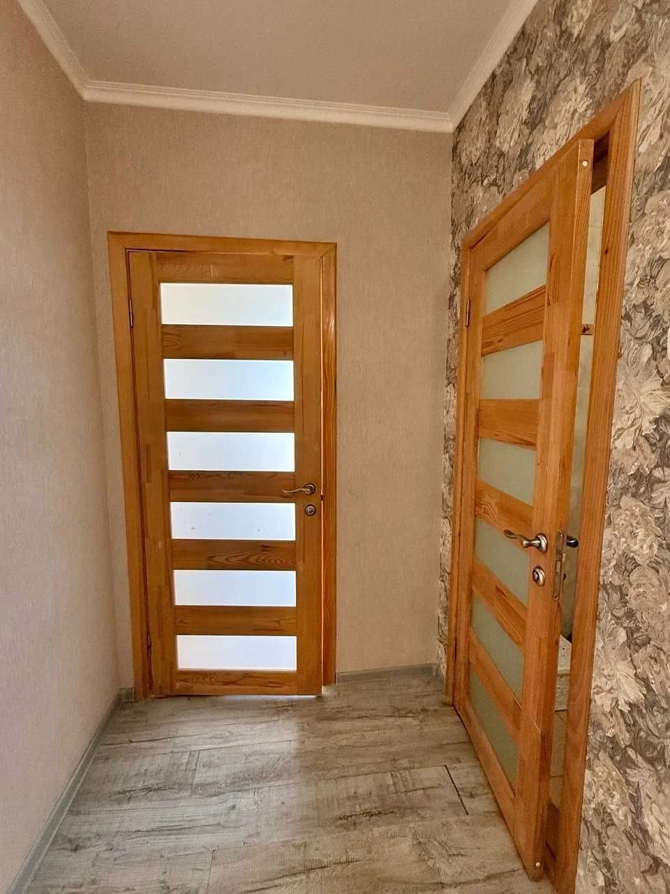 1комн. 45кв.- Таирова Чикаленко/ Королева , мебель, техника,