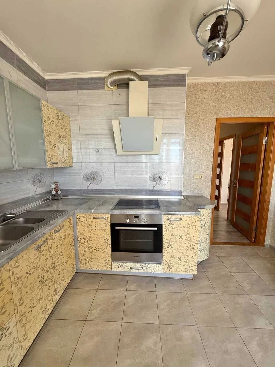 1комн. 45кв.- Таирова Чикаленко/ Королева , мебель, техника,