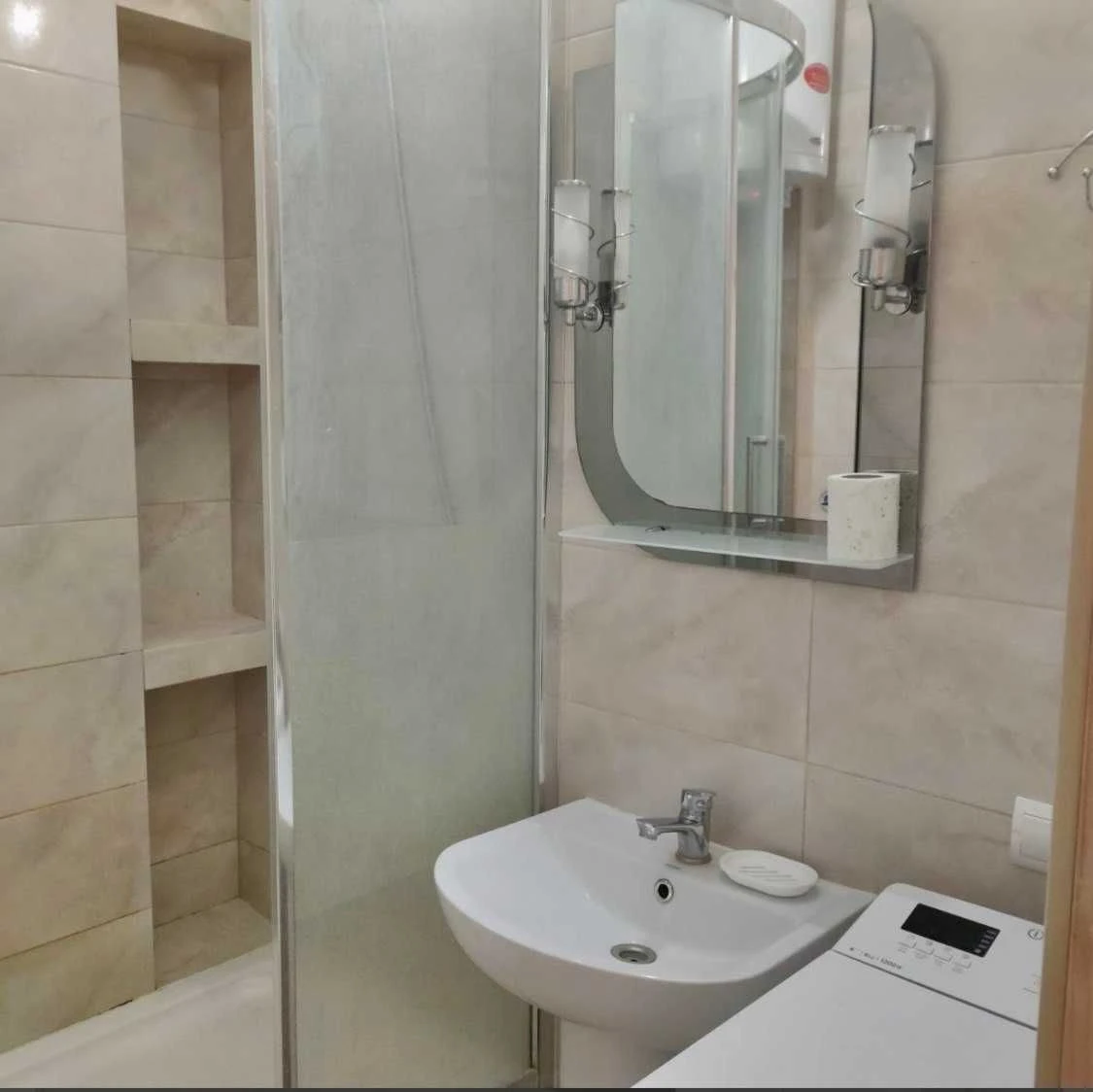 1комн. 45кв.- Таирова Чикаленко/ Королева , мебель, техника,