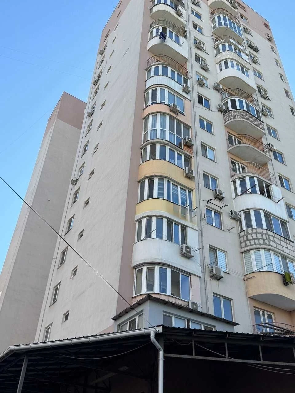 1комн. 45кв.- Таирова Чикаленко/ Королева , мебель, техника,