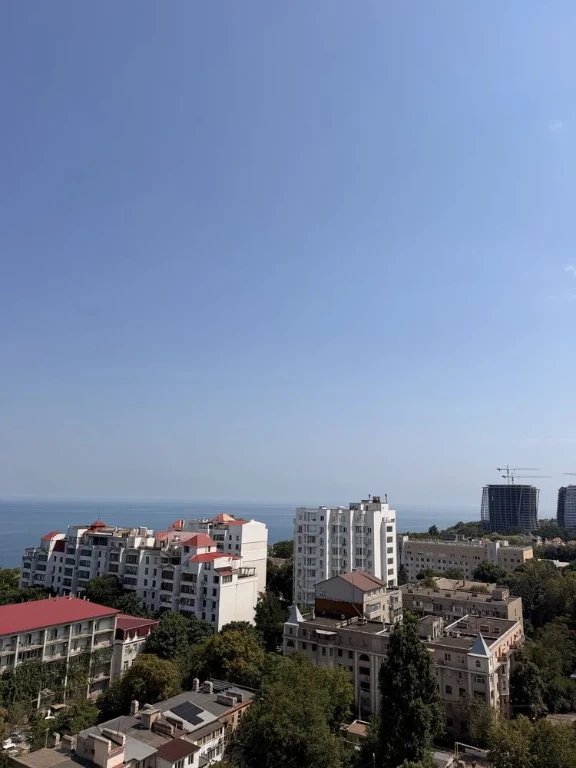 Пентхаус 241м2 с видом на море Дом Каркашадзе Французский