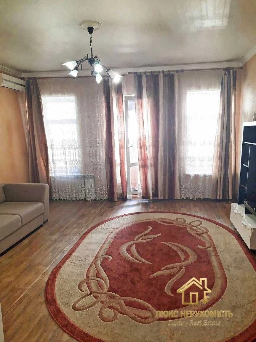 Продам 3-комнатную квартиру ул. Градоначальническая