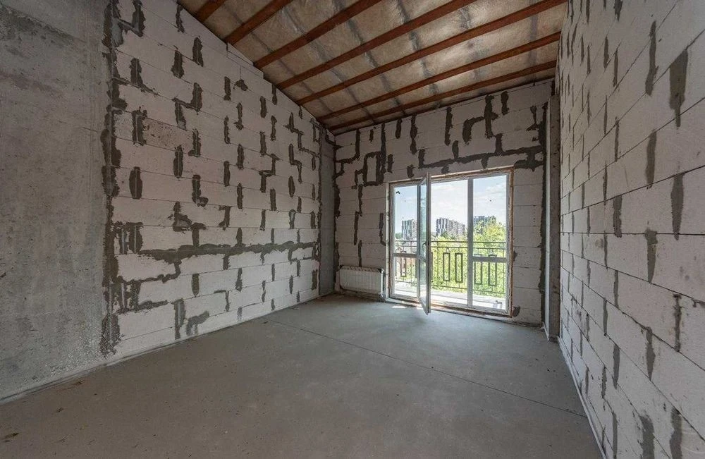 One-room two-level apartment for sale in the Crystal Dzher residential complex