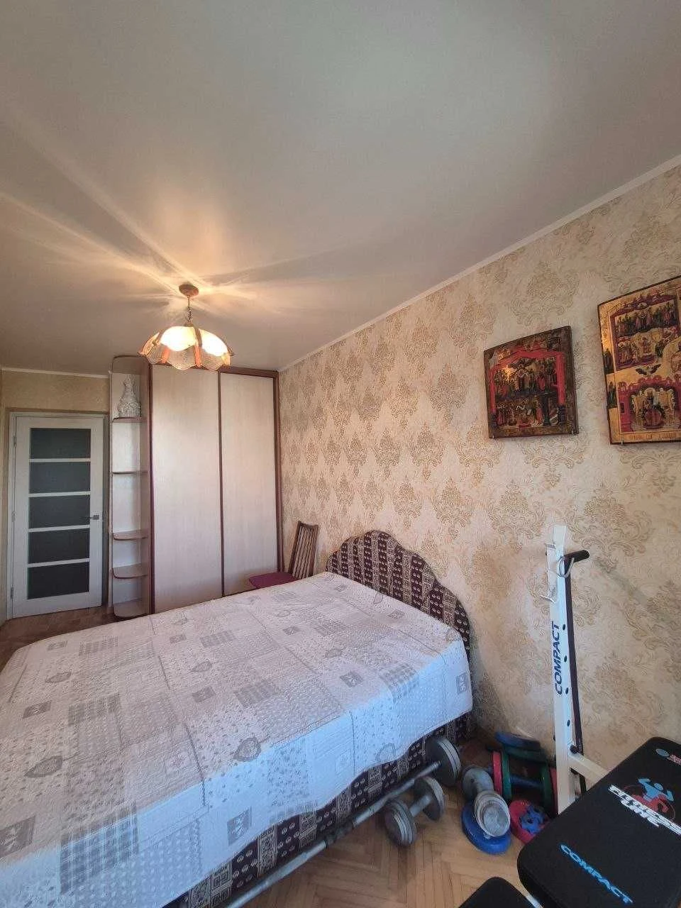 Продам 3-комнатную квартиру, ул. Армейский - Говорова, Парк