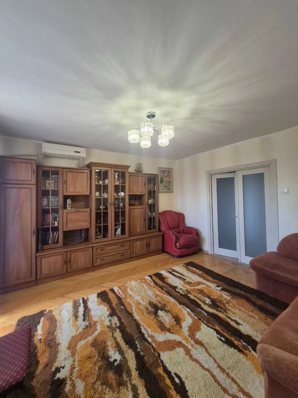 Продам 3-комнатную квартиру, ул. Армейский - Говорова, Парк