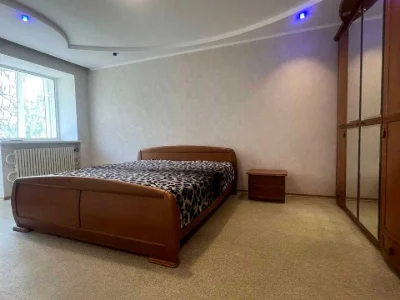 Apartment. Kharkiv, Yuriy Parashchuk St. (Ivana Mynaylenko)