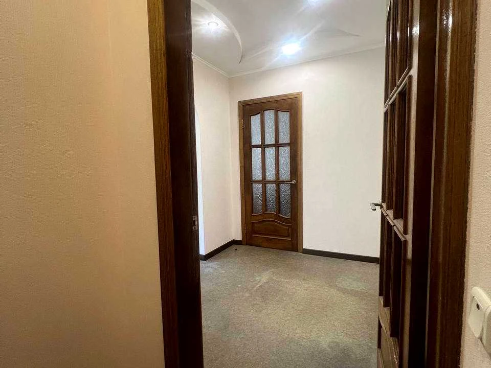 Apartment. Kharkiv, Yuriy Parashchuk St. (Ivana Mynaylenko)