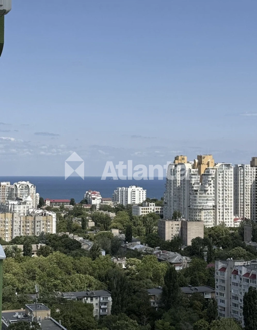 2-к квартира з видом на море в зданому будинку ЖК Чотири Сез