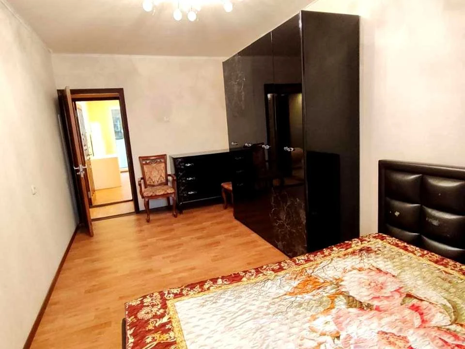 Apartment. Kharkiv, Neskorenykh St. (Heroes of Labor)