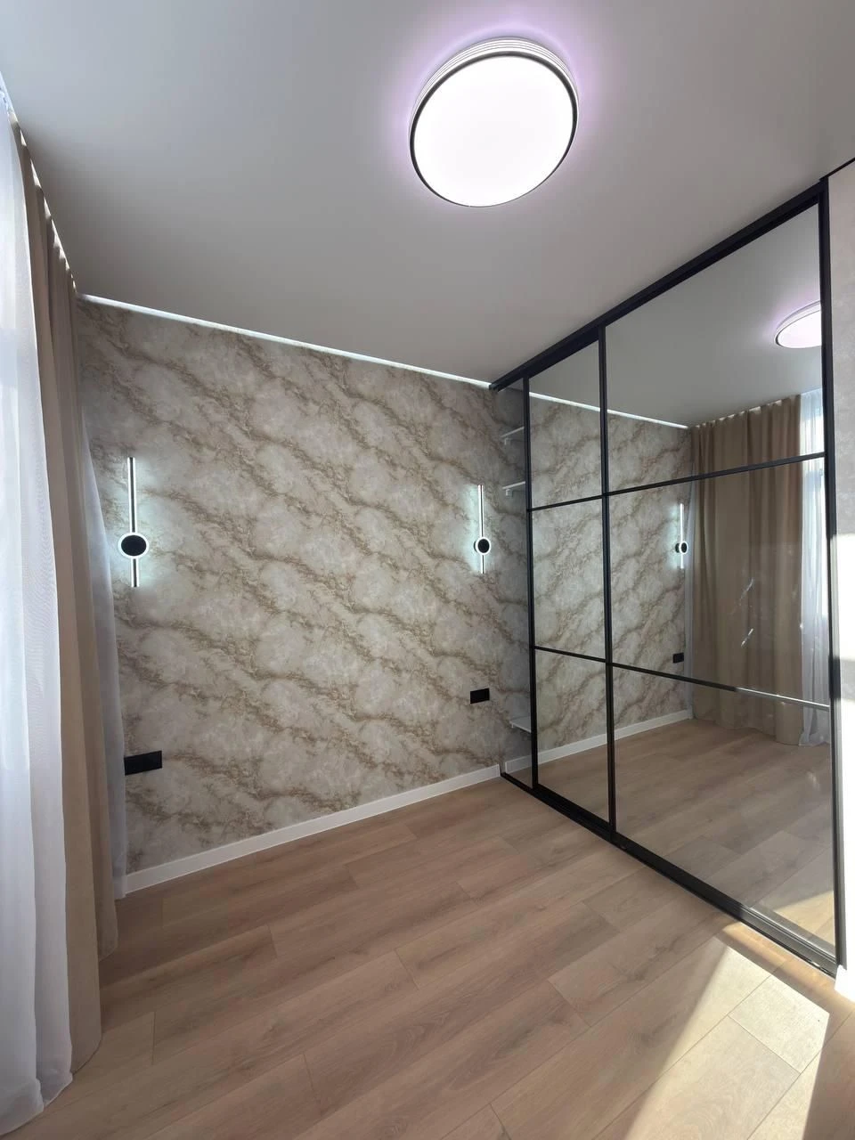 Продам 2-ком квартиру в ЖК 68 Жемчужина/Красновая(354-492)