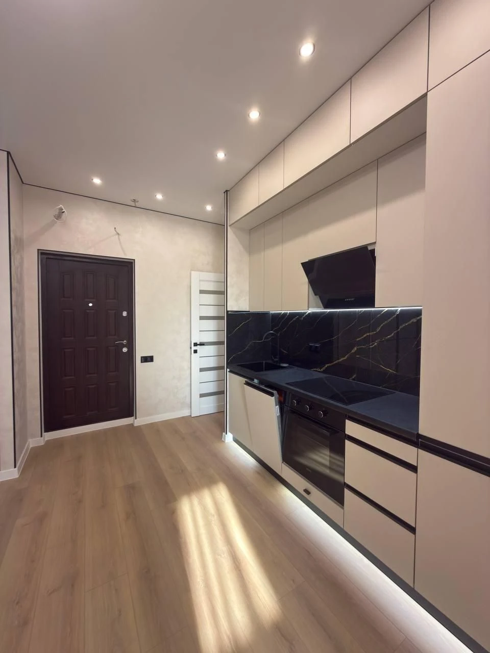 Продам 2-ком квартиру в ЖК 68 Жемчужина/Красновая(354-492)