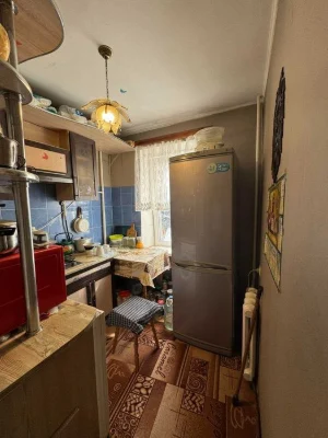 Продам 1-но кімнатну на Вишенці