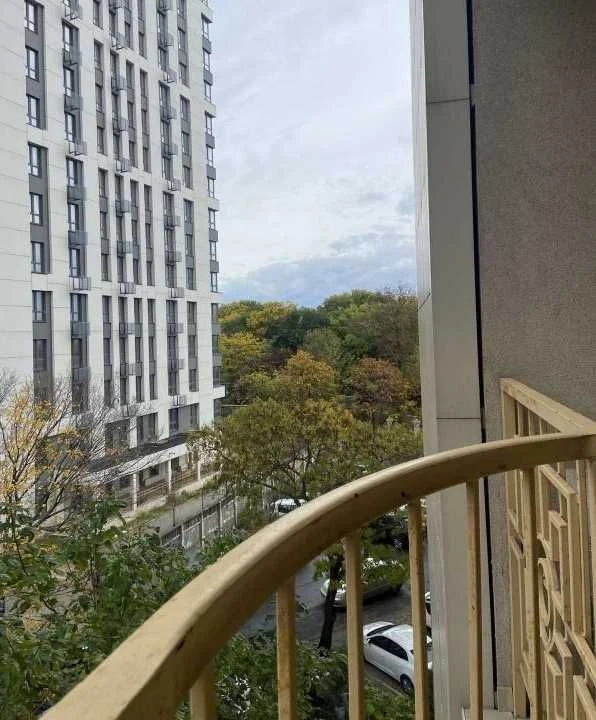 2-комнатная квартира в Аркадии. Возможна продажа по программам