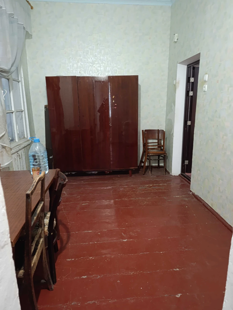 Четырехкомнатная квартира, ул. Новосельского, Центр