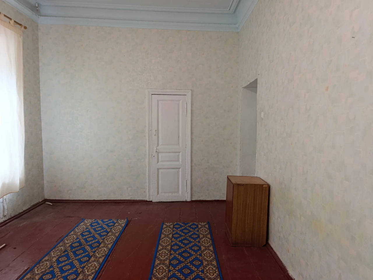 Четырехкомнатная квартира, ул. Новосельского, Центр
