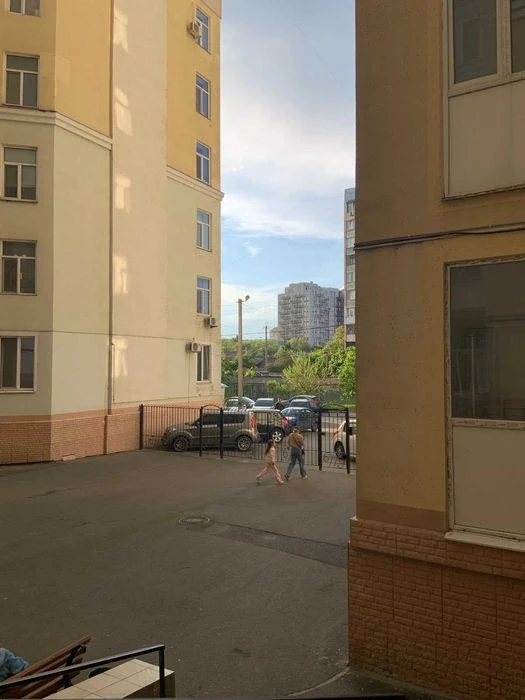 Квартира в современном кирпичном доме в центре Таирово. Газ