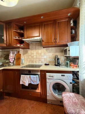 КРЫМСКИЙ БУЛЬВАР, 3-ком. квартира 71 м² с ремонтом, Сити Цен