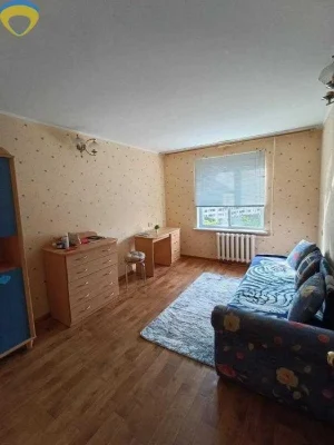 3 комн квартира на Таирова ул Ак. Королева 8 этаж