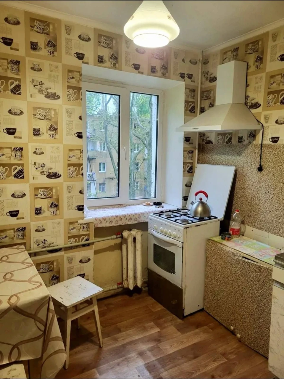 Продам 2кв, 43кв.м., ул.Танцюри/Варненская