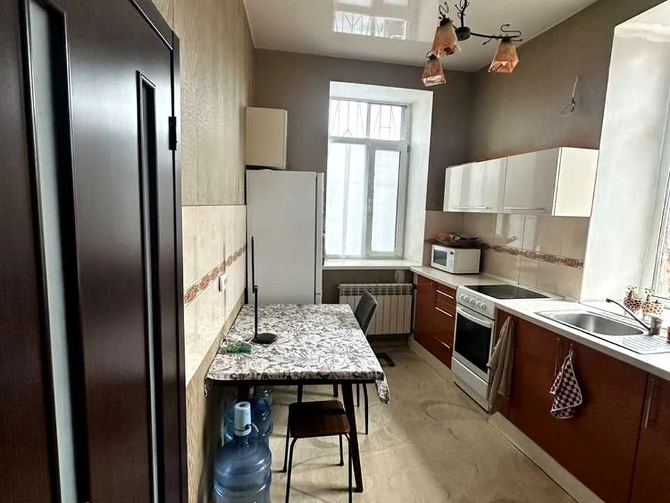 Apartment. Kharkiv, Kontorskyi lane.