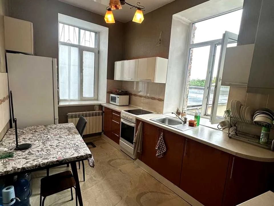 Apartment. Kharkiv, Kontorskyi lane.