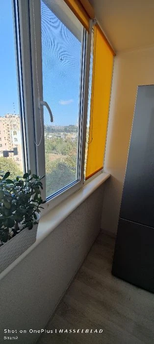 Продам 3-комнатную квартиру в приморском районе