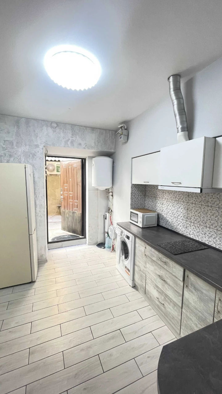 Екатерининская (Европейская) / Дерибасовская, 33 м², ремонт,