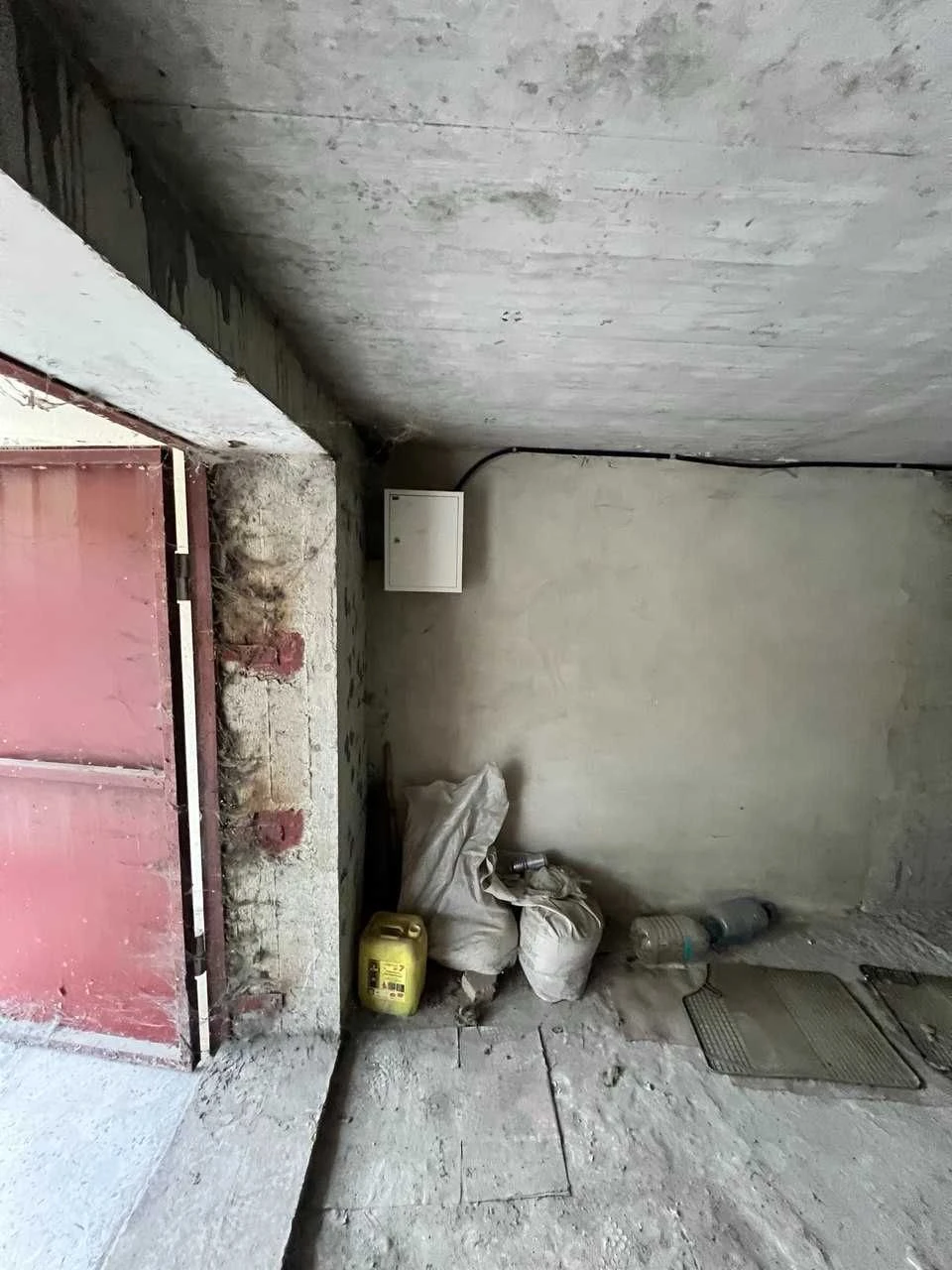 Продається гараж на м-ні Пасічна