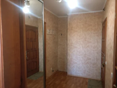 Продам 1 кімнатну квартиру в Новогуйвинську з Автономним опа