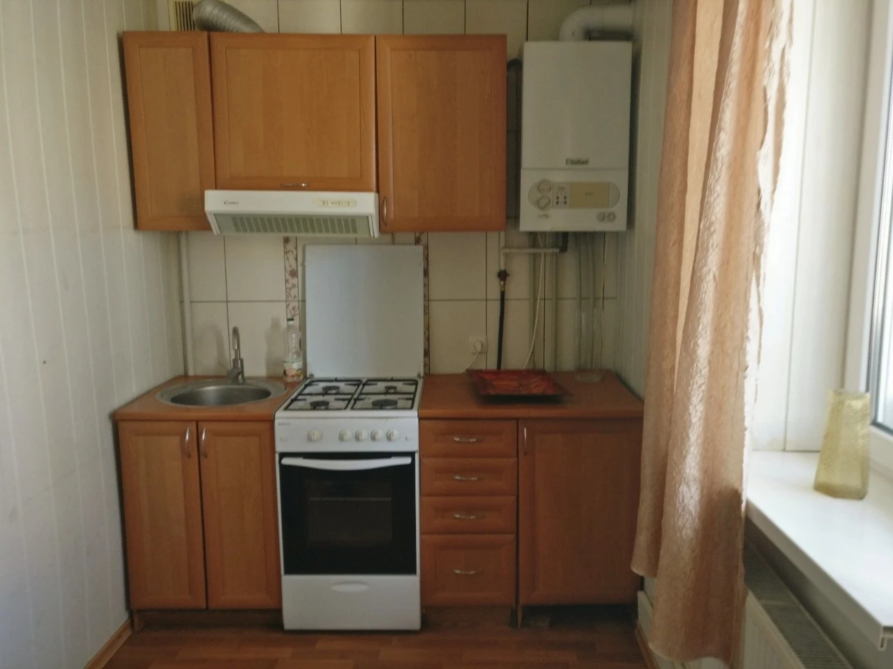 Продам 1 кімнатну квартиру в Новогуйвинську з Автономним опа
