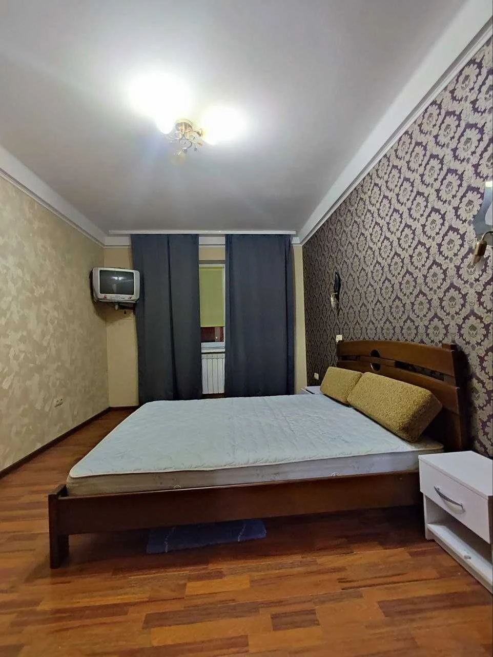 2к студія, ГАЗ, 1 пов., вул. Довженка 12, Шулявка, Шевченків