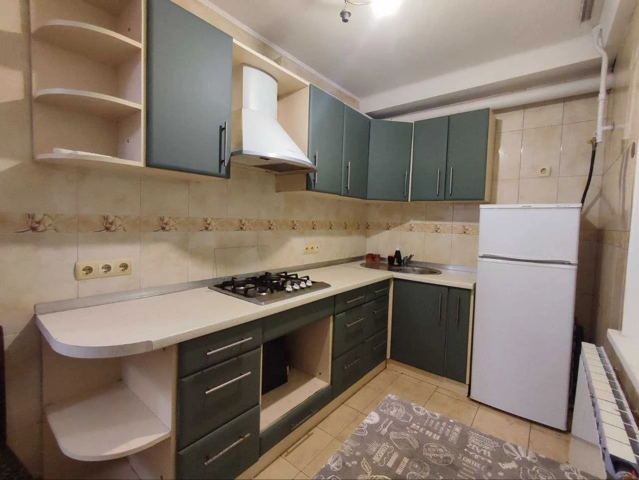 2к студія, ГАЗ, 1 пов., вул. Довженка 12, Шулявка, Шевченків