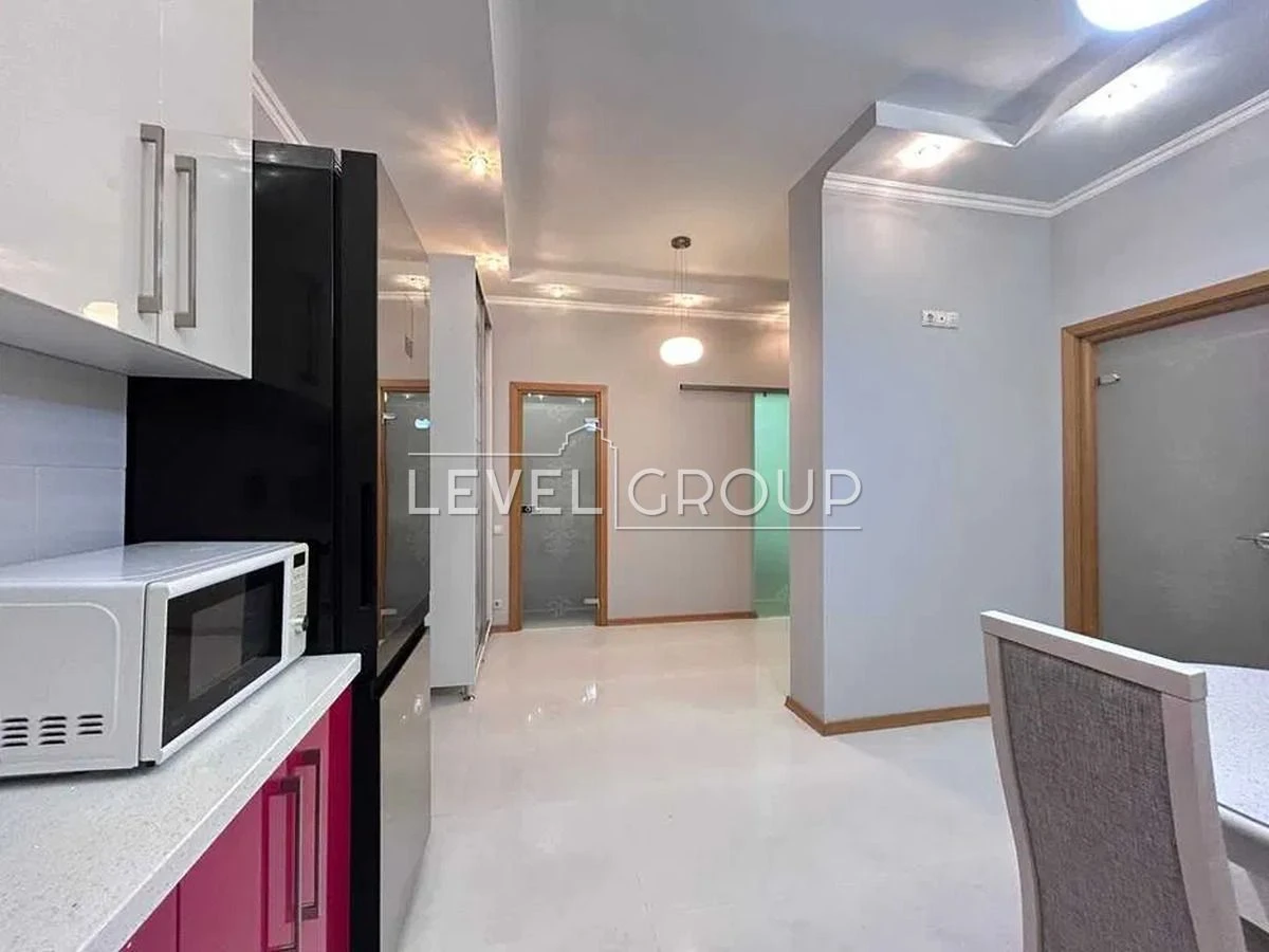 Продаж 2-кімнатної квартири 60.1, в ЖК River Stone, Дніпровс