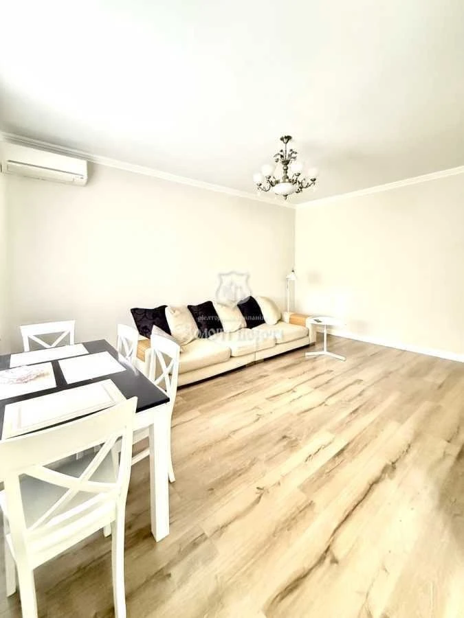 Продаж 2-кімнатної квартири 77.7 м², Миколи Пимоненка вул.,